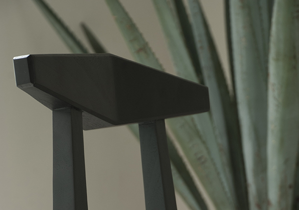 Diez chair, detail. Antonio Gurrola